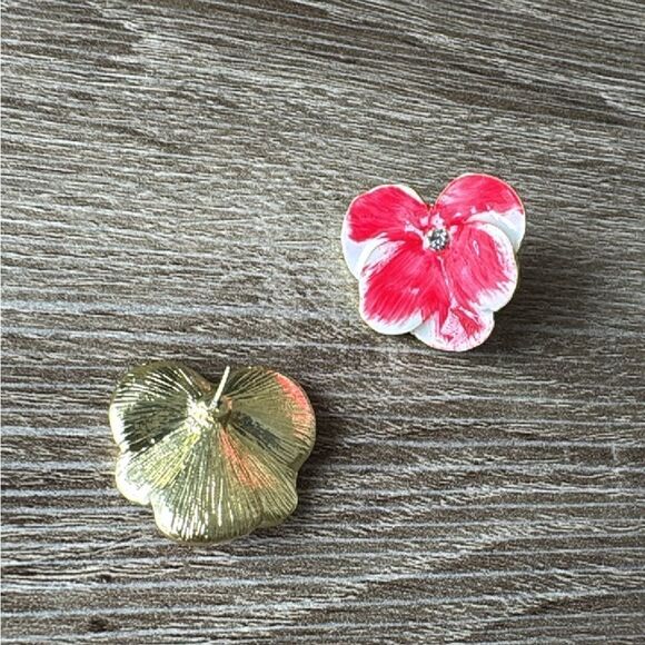 Bohemian flower stud earrings A544 - Picture 3 of 4